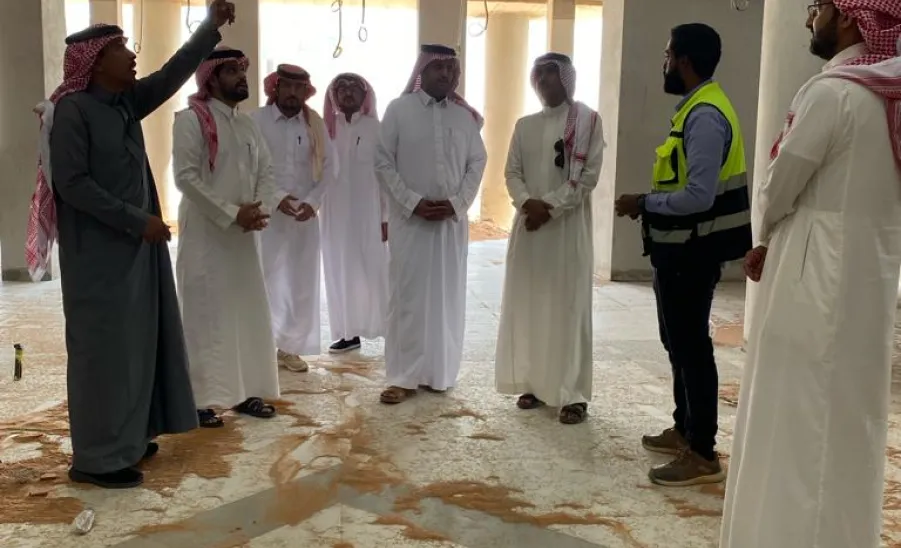 Supervisory committee of the virtual education project conducts a field tour to the project  - زيارة