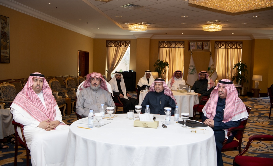 وكيل الجامعة للتنمية والاستثمار يختتم البرامج التدريبية المقدمة لمنسوبي وزارة الداخلية