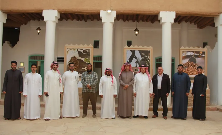 The College arranges a visit to the Heritage Village in Ghat -  كلية الغاط