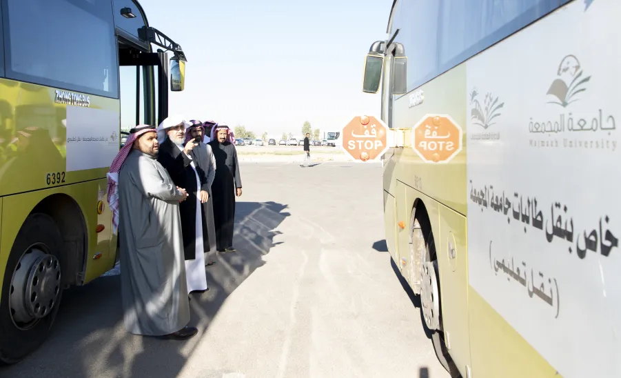 MU'S VICE-RECTOR ON TOUR OF INSPECTION TO TRANSPORTATION FLEET DURING EXAM PERIOD
 -  وكيل الجامعة للتنمية والاستثمار يتفقد جاهزية خطوط النقل خلال فترة الاختبارات النهائية للفصل الاول