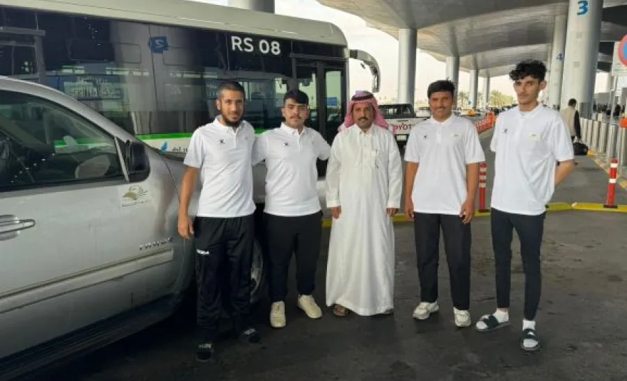 الإدارة العامة للخدمات تواصل جهودها في نقل طلاب وطالبات الجامعة ممثلي منتخب الجامعة - 1