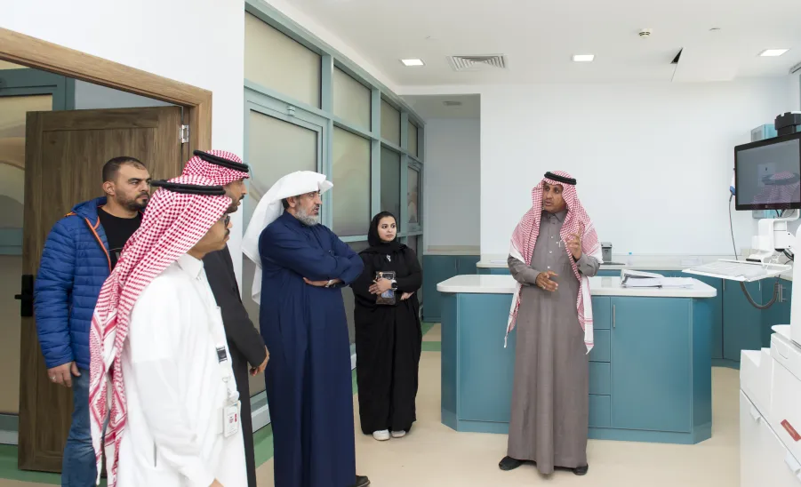 A TOUR OF INSPECTION BY MU'S VICE-RECTOR TO HEALTH PROJECTS
 -  وكيل الجامعة للتنمية والاستثمار يتفقد المشاريع الصحية بالمجمعة