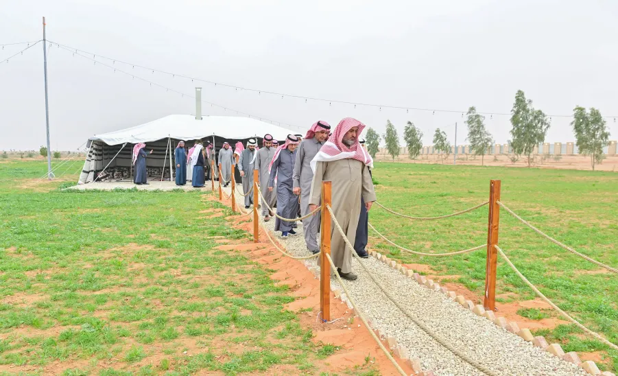 MU'S VICE-RECTOR FOR DEVELOPMENT AND INVESTMENT PATRONIZES THE FIRST EMPLOYEE FORUM
 -  جامعة المجمعة