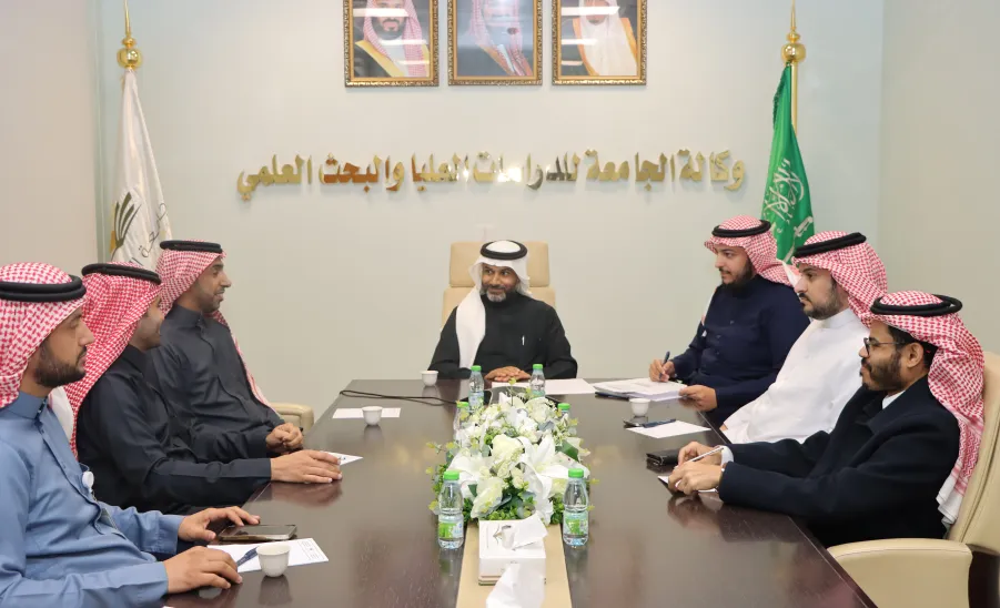 وكيل الجامعة للدراسات العليا والبحث العلمي يترأس الاجتماع الثاني والعشرين للجنة العلمية لمؤتمر السكتة الدماغية - #