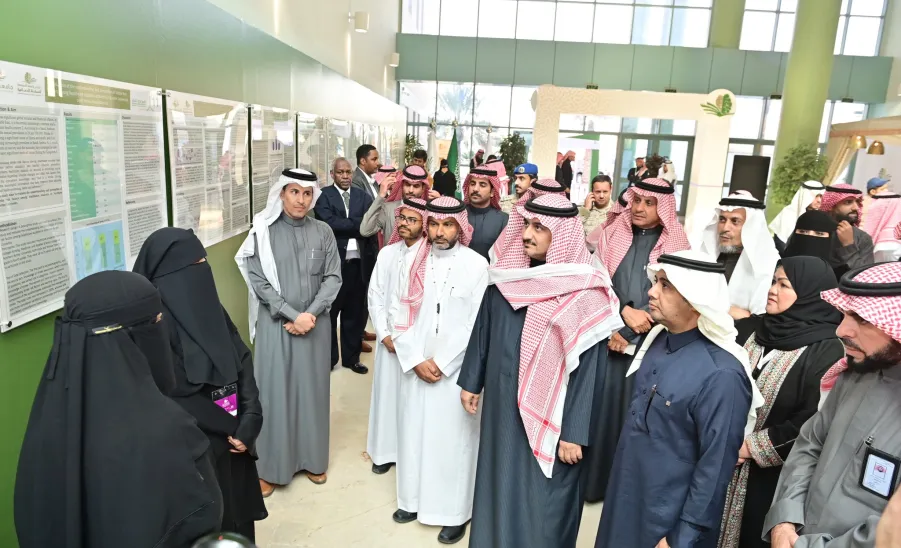الجامعة تقيم مؤتمر جامعة المجمعة للسكتة الدماغية - جامعة المجمعة 