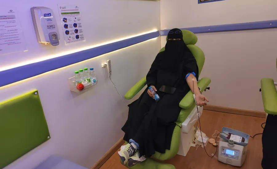 Blood donation campaign launched at flower garden  -  حملة تبرع بالدم