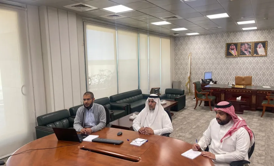 Standing committee for plans and curriculum holds first meeting
 -  سعادة الوكيل لجنة الخطط