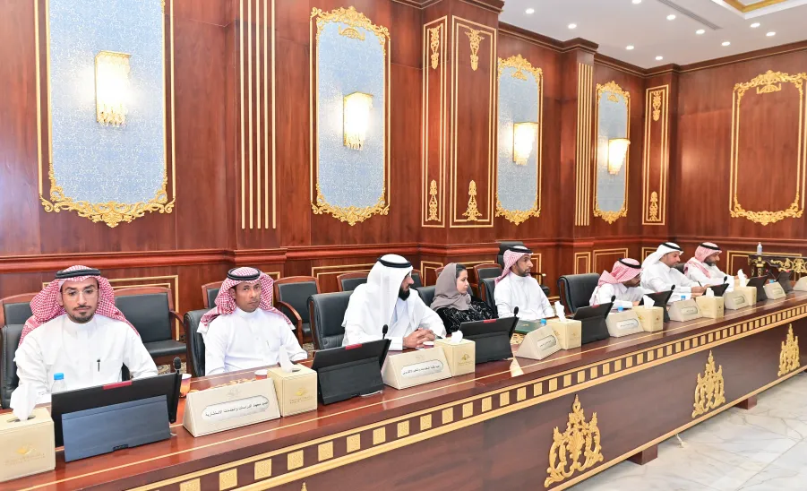 MU COUNCIL HOLDS SEVENTH MEETING FOR ACADEMIC YEAR 1445
 - جامعة المجمعة 