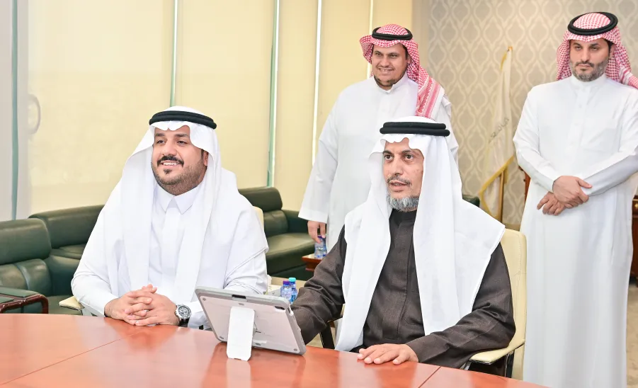 وكيل الجامعة للشؤون التعليمية يدشن معسكر محترفون لتهيئة طلبة الكلية التطبيقية لسوق العمل - fig8
