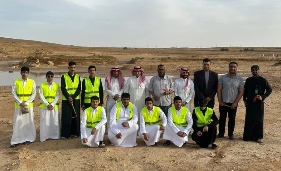 The Applied College participated in scattering seeds as part of the Green Saudi Initiative -  fig2