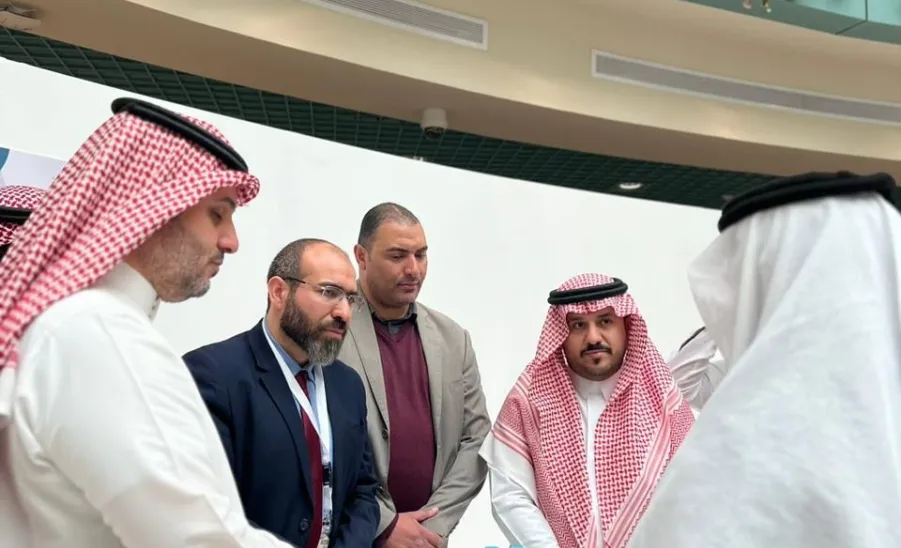 الكلية التطبيقية تشارك في ملتقى الشهادات المهنية - fig1