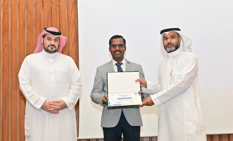 MU VICE-RECTOR LAUNCHES THE 3RD ANNUAL SCIENTIFIC RESEARCH AND INNOVATION DAY - جامعة المجمعة