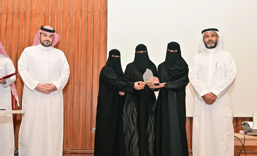 MU VICE-RECTOR LAUNCHES THE 3RD ANNUAL SCIENTIFIC RESEARCH AND INNOVATION DAY - جامعة المجمعة 
