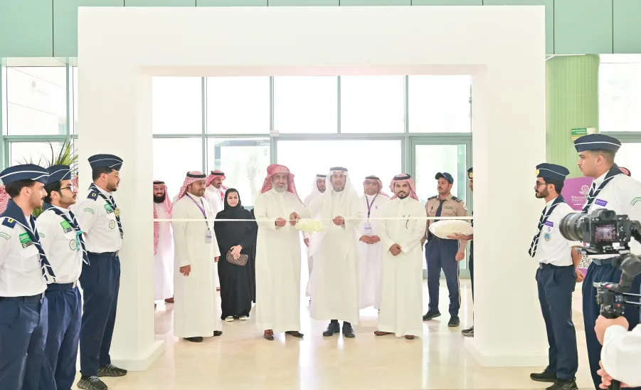 MU HOLDS CLOSING CEREMONY OF STUDENT ACTIVITIES AND AWARDS WINNERS OF THE 6TH STUDENT FORUM CONTEST FOR TALENT & CREATIVITY - جامعة المجمعة 