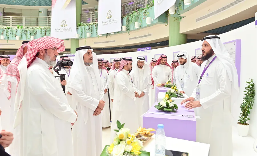 MU HOLDS CLOSING CEREMONY OF STUDENT ACTIVITIES AND AWARDS WINNERS OF THE 6TH STUDENT FORUM CONTEST FOR TALENT & CREATIVITY - جامعة المجمعة 