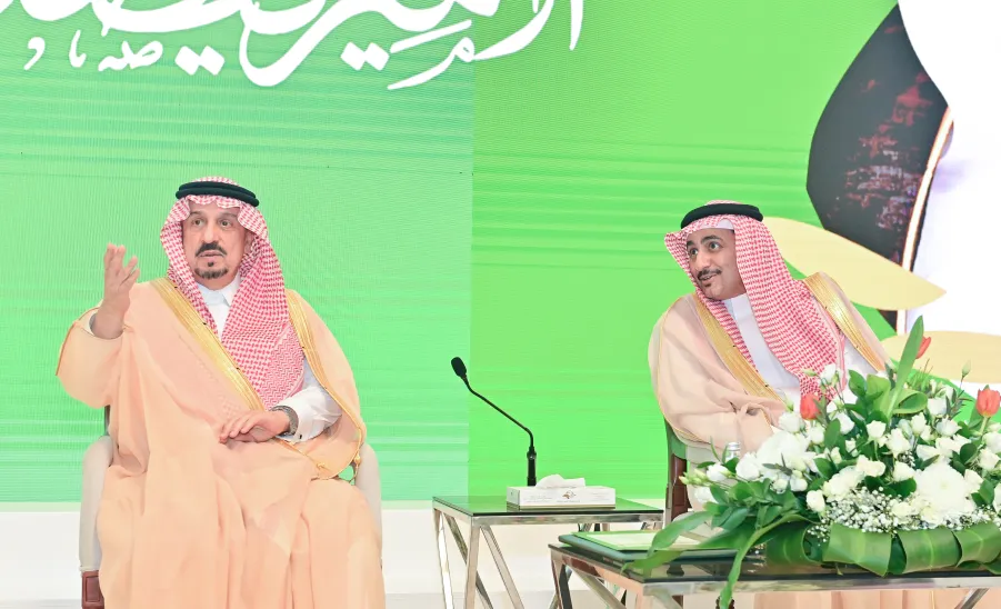 RIYADH GOVERNOR PATRONIZES MU'S GRADUATION CEREMONY - جامعة المجمعة