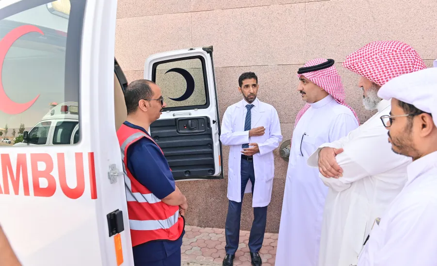 MU RECTOR LAUNCHES THE MEDICAL CENTER  - جامعة المجمعة 