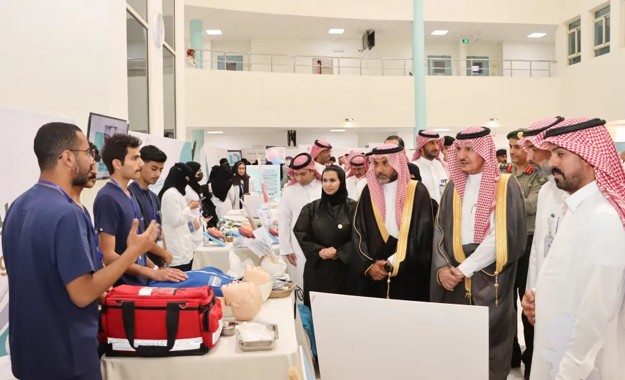 COLLEGE OF NURSING CELEBRATES THE INTERNATIONAL NURSES DAY - جامعة المجمعة 