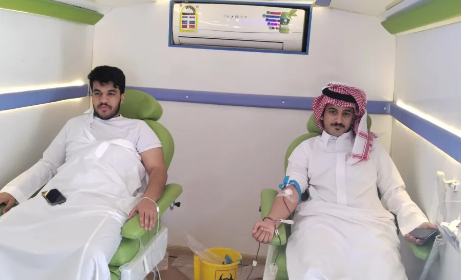 Social Responsibility Observatory conducts a blood donation campaign  -  مرصد المسؤولية الاجتماعية يقيم حملة تبرع بالدم بمجمع الكليات للطلاب بجامعة المجمعة