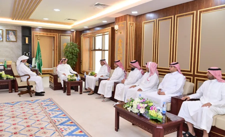 MU RECTOR WELCOMES MEMBERS OF FINAL ACCOUNT COMMITTEE - رئيس الجامعة يستقبل أعضاء لجنة إعداد الحساب الختامي