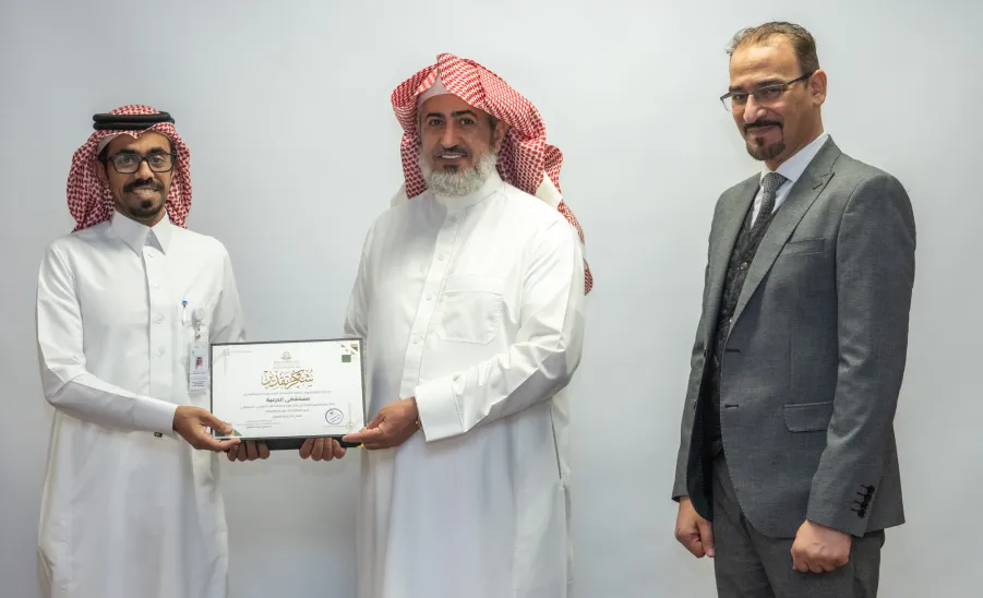 وكيل الجامعة للتنمية والاستثمار يحضر ختام برنامج أساسيات علاج الطب التقويمي - وكيل الجامعة للتنمية والاستثمار يحضر ختام برنامج اساسيات علاج الطب التقويمي
