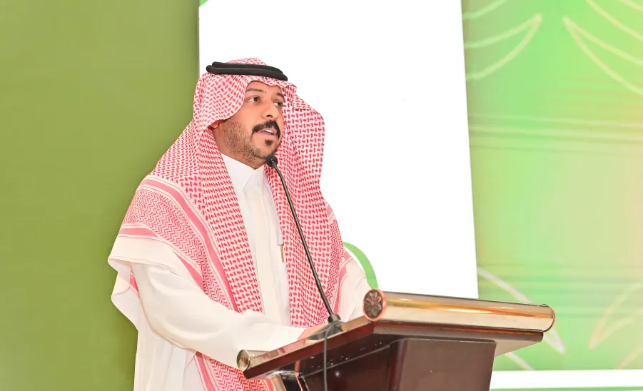 وكيل الجامعة للشؤون التعليمية يرعى حفل ختام الأنشطة وجائزة الرئيس التنفيذي للكلية التطبيقية - جامعة المجمعة