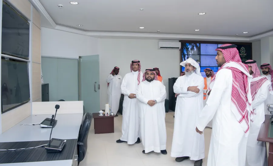 MU VICE-RECTOR LAUNCHES SOME OF THE GENERAL ADMINISTRATION OF SERVICES' INITATIVES AND ACTIVITIES
 -  3