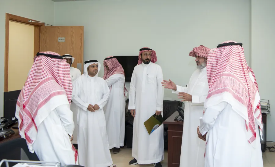 MU VICE-RECTOR VISITS THE GENERAL ADMINISTRATION OF PERFORMANCE AND COMPLIANCE
 - وكيل الجامعة للتنمية والاستثمار يزور الإدارة العامة للأداء والامتثال