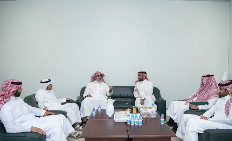 MU VICE-RECTOR VISITS THE GENERAL ADMINISTRATION OF PERFORMANCE AND COMPLIANCE
 - وكيل الجامعة للتنمية والاستثمار يزور الإدارة العامة للأداء والامتثال