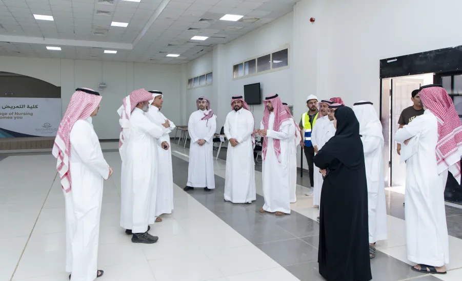 MU VICE-RECTOR ON INSPECTION TOUR TO COLLEGE OF NURSING  -  وكيل الجامعة للتنمية والاستثمار يتفقد مقر كلية التمريض بحوطة سدير