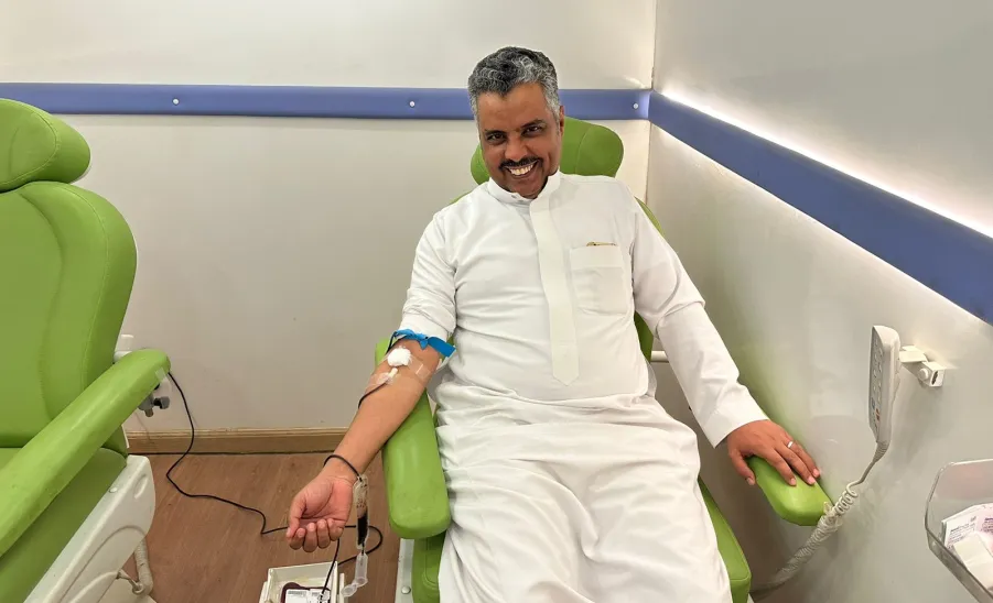 Social Responsibility Observatory conducts a blood donation campaign at Prince Sultan Road Walkway -  تبرع بالدم جامعة المجمعة