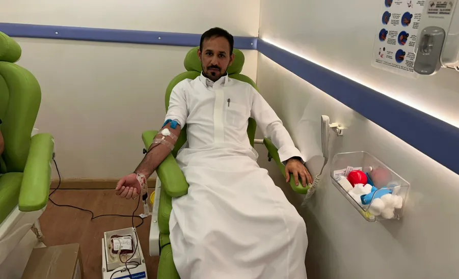 Social Responsibility Observatory conducts a blood donation campaign at Prince Sultan Road Walkway -  تبرع بالدم جامعة المجمعة