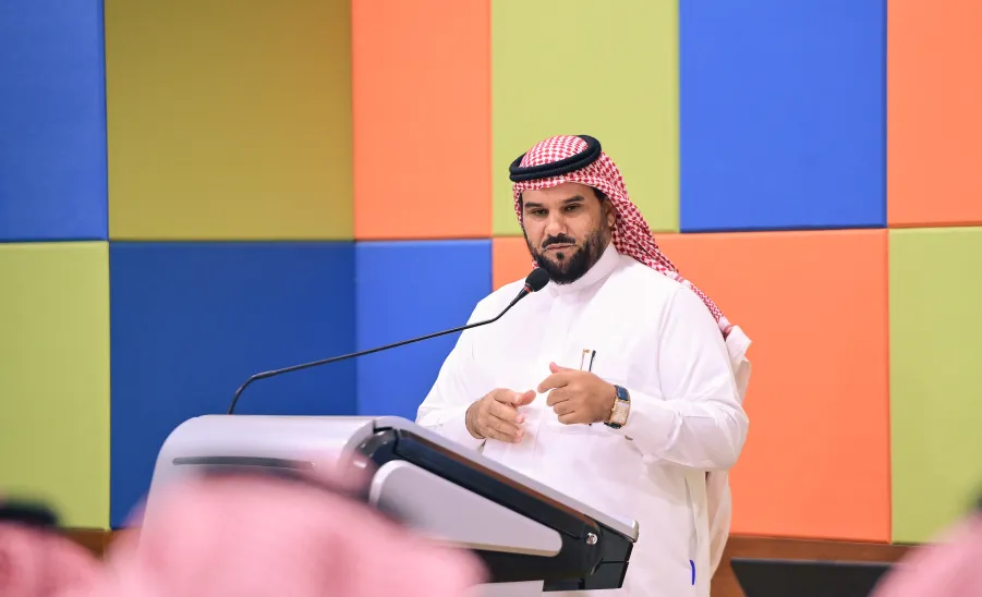 MU CONDUCTS A WORKSHOP TO LAUNCH THE 4TH STRATEGIC PLAN
 -  الدكتور فيصل المطيري يتحدث في ورشة أعمال بناء الخطة الاستراتيجية الرابعة 