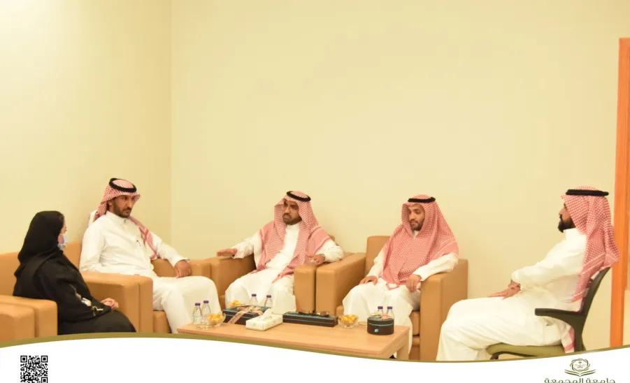 The dean of graduate studies and scientific research visits the college  -  زيارة عميد الدراسات العليا والبحث العلمي للكلية