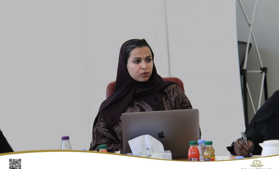 عميد الكلية تعقد اجتماعاً بالوكلاء والأعضاء ورؤساء الأقسام  - اجتماع عميد الكلية بالوكلاء والأعضاء ورؤساء الأقسام استعداداً للعام الدراسي الجديد 1446هـ
