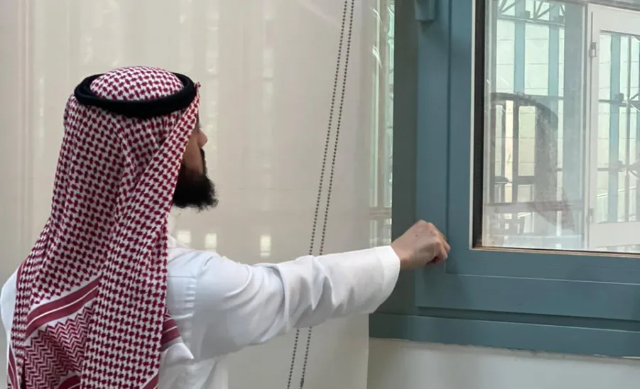 Field tours conducted by the Administration to inspect safety standards  - الإدارة تُنفذ جولات ميدانية لمتابعة اشتراطات السلامة و الصحة المهنية و البيئة بمقرات الجامعة
