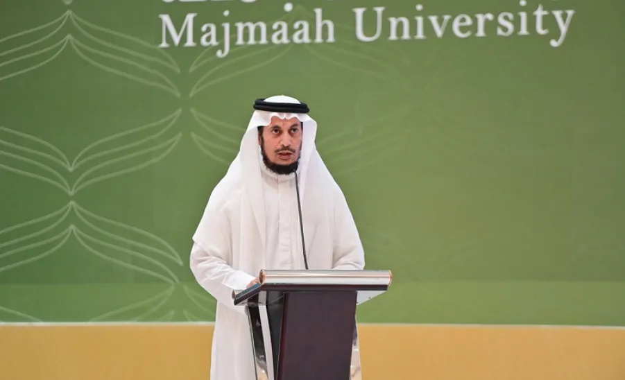 ANNUAL MEETING FOR FRESHMEN HELD BY MU - وكيل الجامعة للشؤون التعليمية يلقي كلمته في اللقاء السنوي للطلبة المستجدين