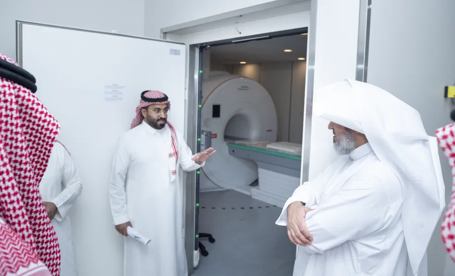 MU RECTOR LAUNCHES THE RADIOLOGY DEPARTMENT'S TRAINING PROGRAM AT THE MEDICAL CENTER
 -  تدشين البرنامج التدريبي لمشروع قسم الاشعة في المركز الطبي الجامعي