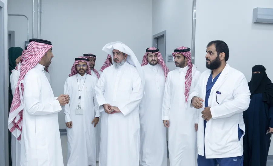 MU RECTOR LAUNCHES THE RADIOLOGY DEPARTMENT'S TRAINING PROGRAM AT THE MEDICAL CENTER
 -  تدشين البرنامج التدريبي لمشروع قسم الاشعة في المركز الطبي الجامعي