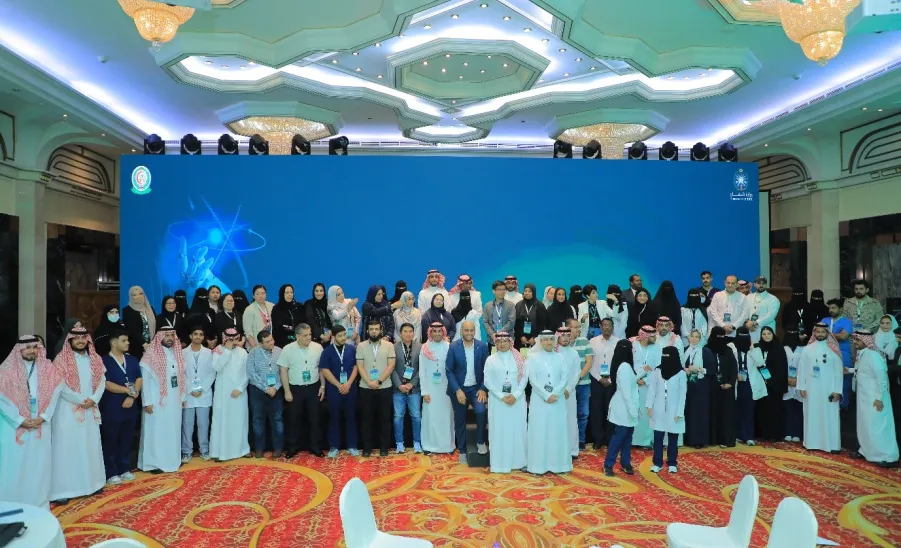 A group of students from the College of Nursing participates in the Second Annual Forum for Innovation and Creativity 2024 -  مشاركة طلاب كلية التمريض في الملتقى السنوي الثاني للابتكار والإبداع 2024 للإدارة العامة للخدمات الصحية بوزارة الدفاع