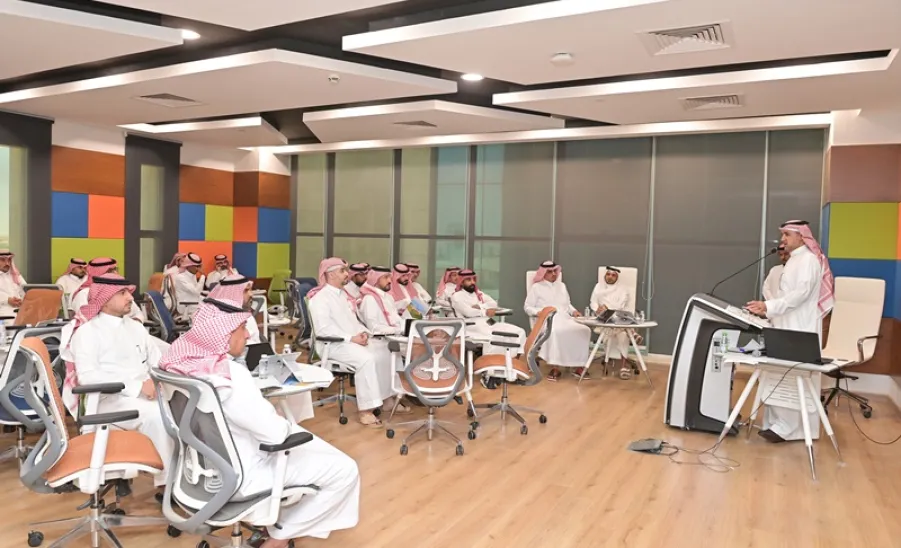 الجامعة تقيم ورشة عمل بعنوان : الدليل التفاعلي للسياسات والإجراءات  - ورشة عمل بعنوان : الدليل التفاعلي للسياسات والإجراءات