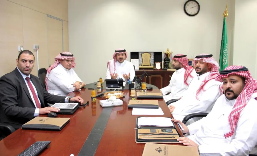 A regular meeting held by the Applied College and its branches  -  اجتماع 