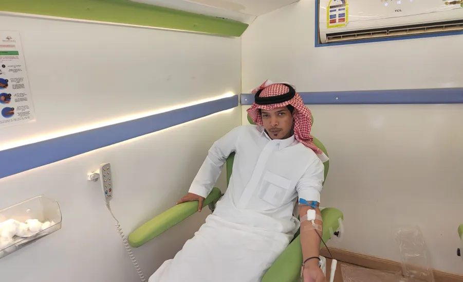 The Blood Bank launches a blood donation campaign at the College of Computer Sciences and Information  -  مرصد المسؤولية الاجتماعية يقيم حملة تبرع بالدم في مجمع الكليات الصحية في كلية علوم الحاسب والمعلومات 