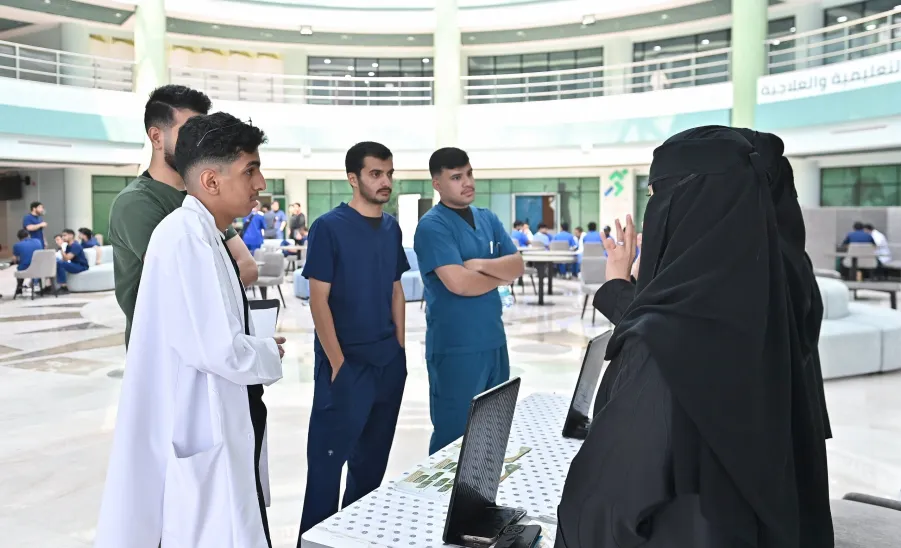 إطلاق حملة التوعية بإضرار المؤثرات العقلية للعام الجامعي 1446 هـ - صورة