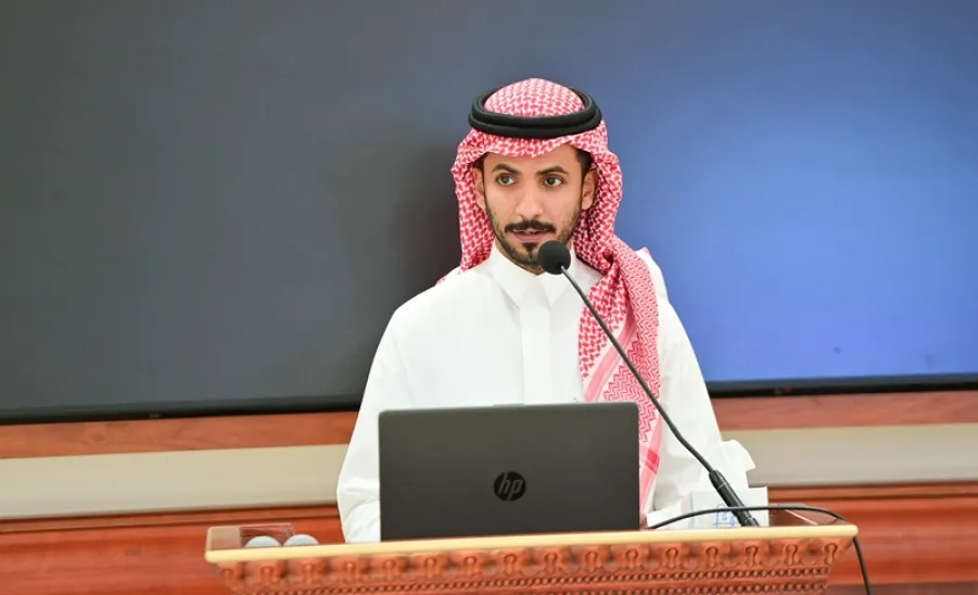 الجامعة تتسلم شهادات الآيزو من سمو الأميرة نوف بنت عبدالرحمن آل سعود بعد تحقيقها أربع شهادات في الجودة والتميز ( الآيزو ) - مقدم الحفل 