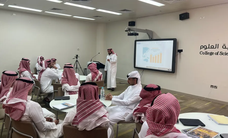 قسم الرياضيات يقيم ندوة طلابية عن اليوم العالمي للإحصاء - اليوم العالمي للإحصاء