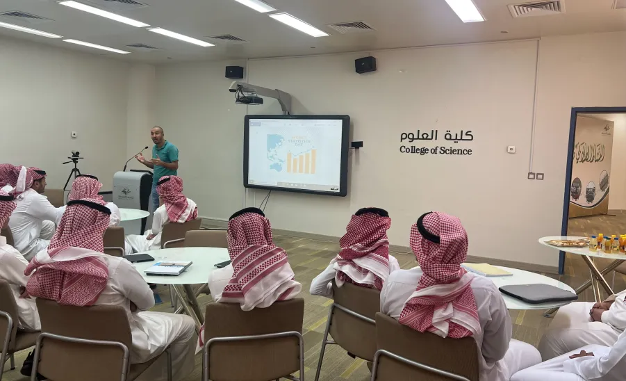 قسم الرياضيات يقيم ندوة طلابية عن اليوم العالمي للإحصاء - اليوم العالمي للإحصاء
