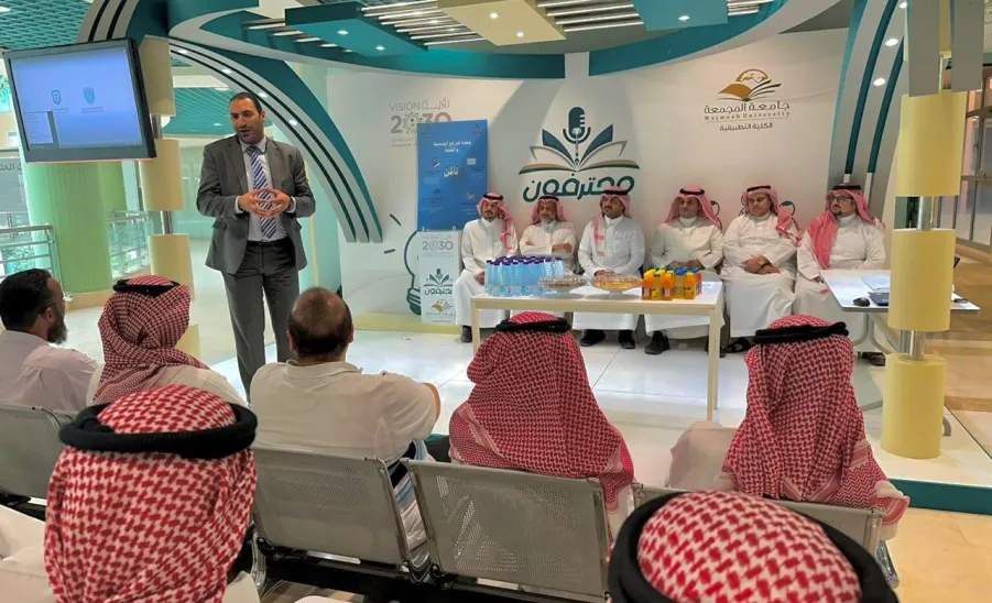The College of Applied Sciences holds an educational seminar entitled: Awareness of Cyber ​​Security Concepts -  مؤتمر 
