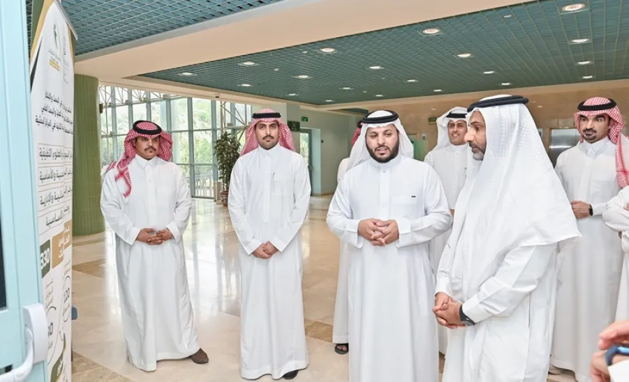 MU VICE-RECTOR LAUNCHES THE 2ND RESEARCH SCHOOL  - جامعة المجمعة