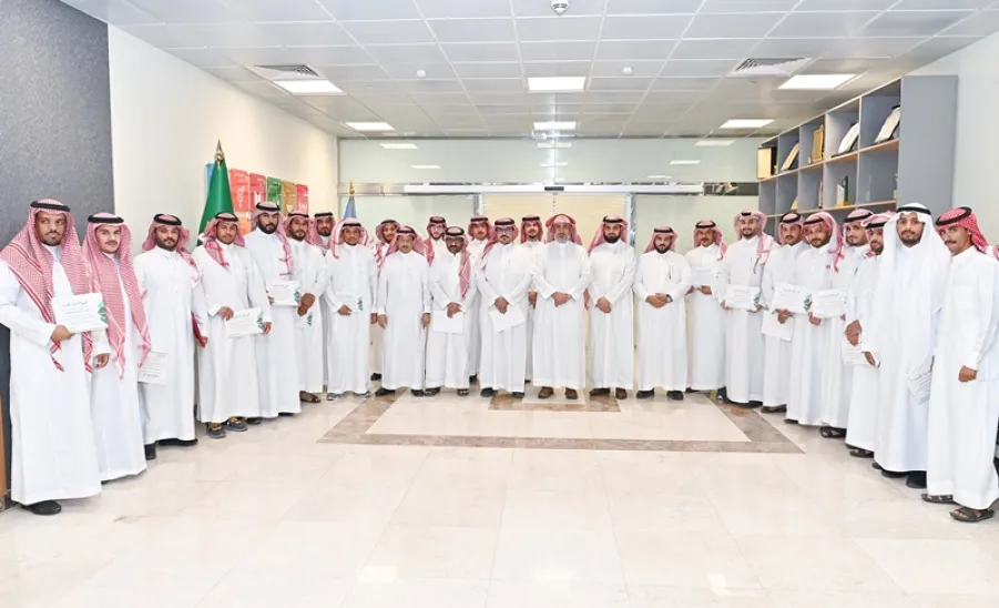 The Vice-Rector honors the Training Platform 'Irtiqaa' -   أعضاء فريق منصة التدريب ( ارتقاء ) من الفريق الإداري والفني ومنسقي جهات الجامعة بالكليات والعمادات المساندة والإدارات العامة